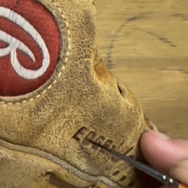 Repainting / Re-staining the Lettering