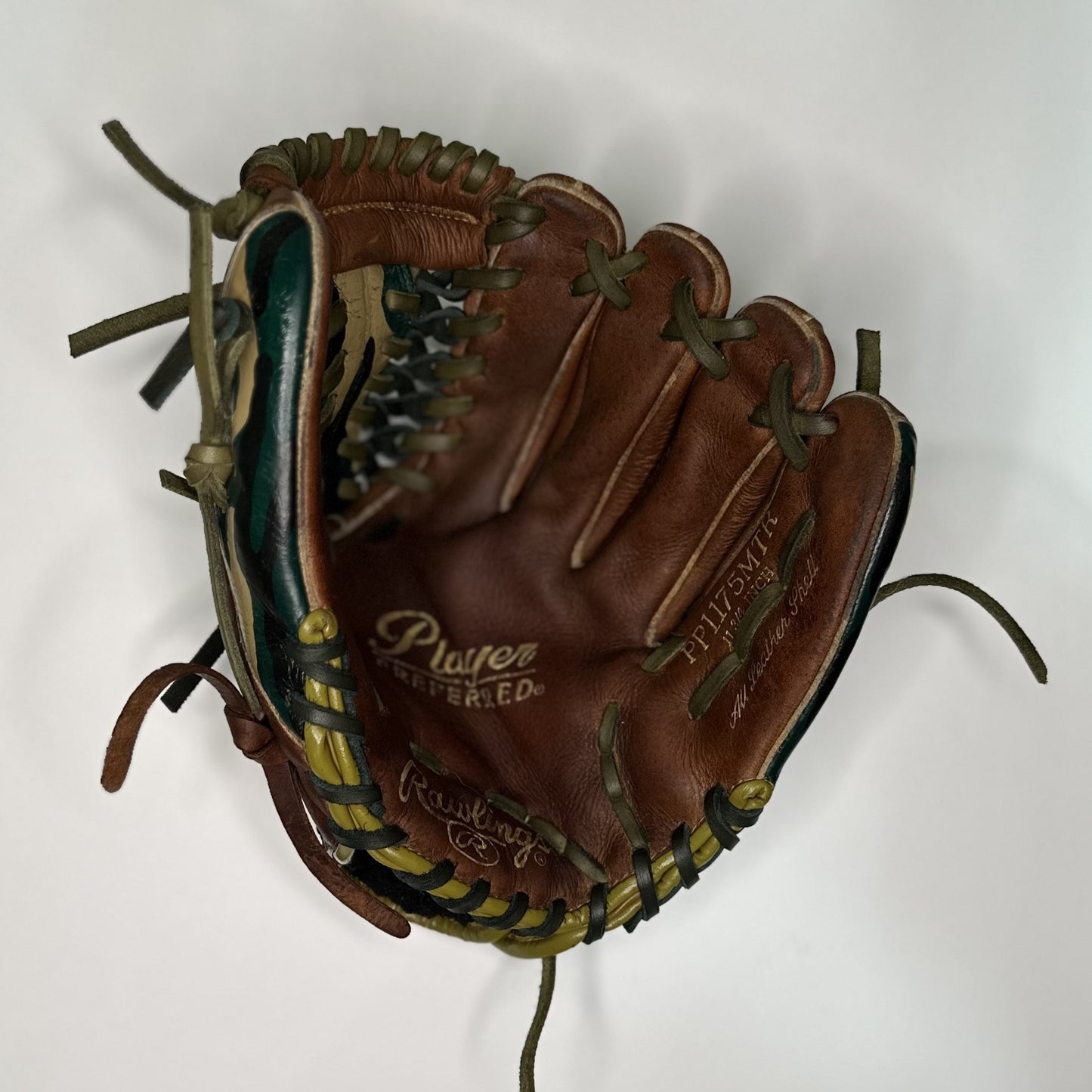Customized Camo Rawlings Player Preferred PP1175MTR