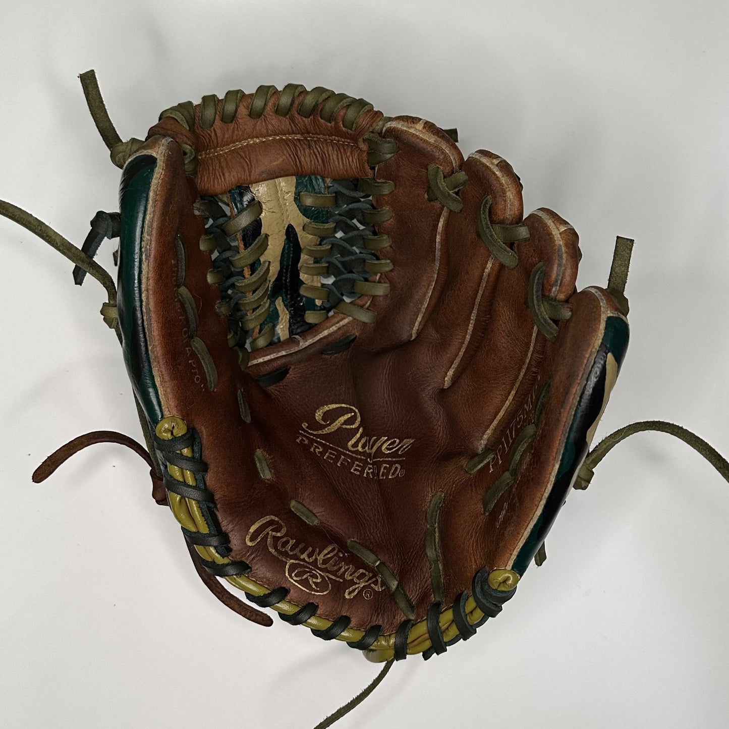 Customized Camo Rawlings Player Preferred PP1175MTR