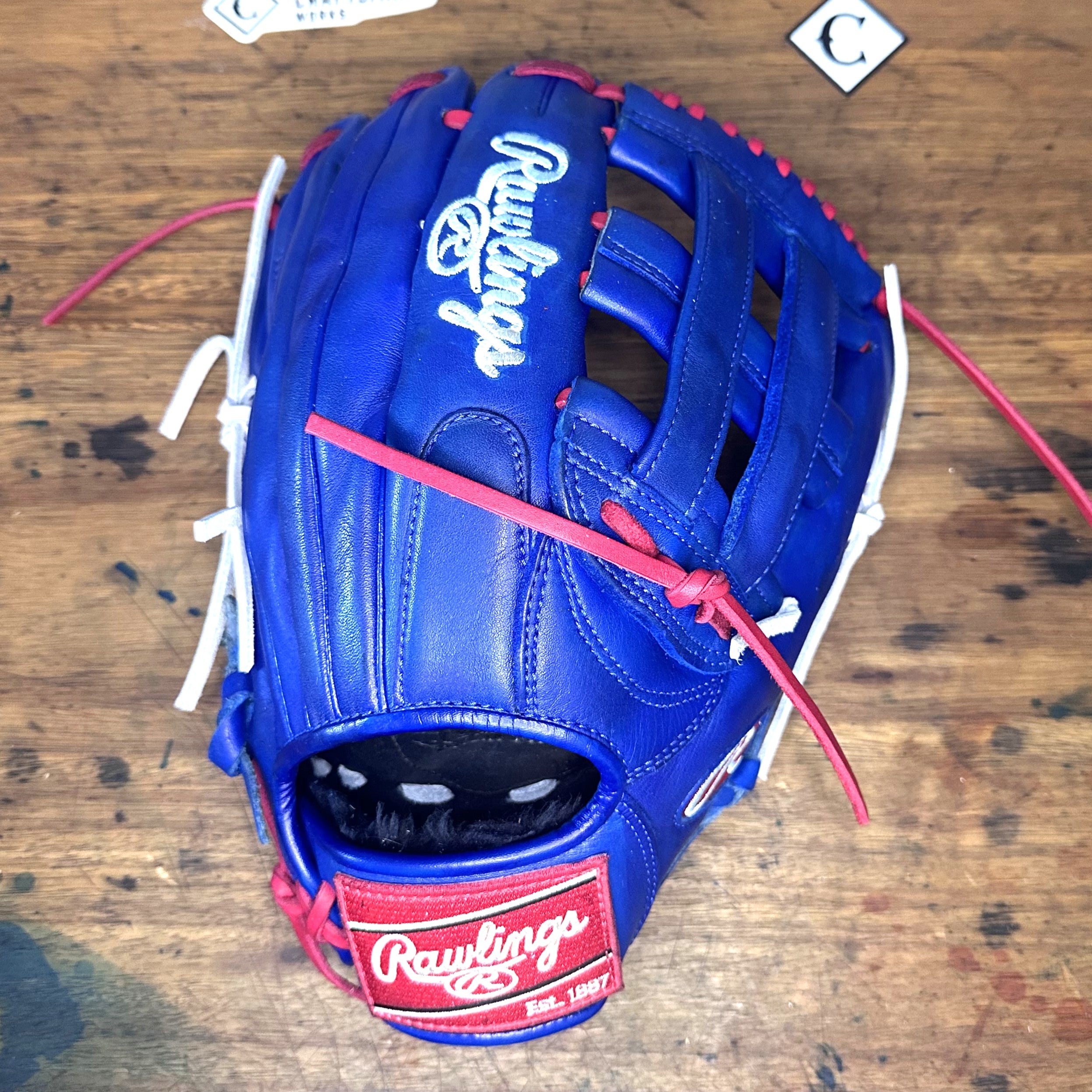 Fanatics Fest Royal custom Rawlings GGE1275RBB 12.75-inch outfield glove restored in royal blue with red and white laces