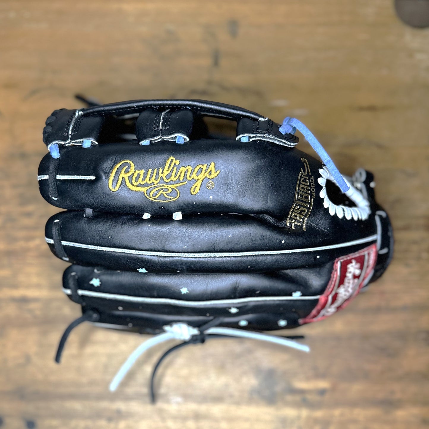 The Custom Cosmic Rawlings Heart of the Hide PRO302-6JB
