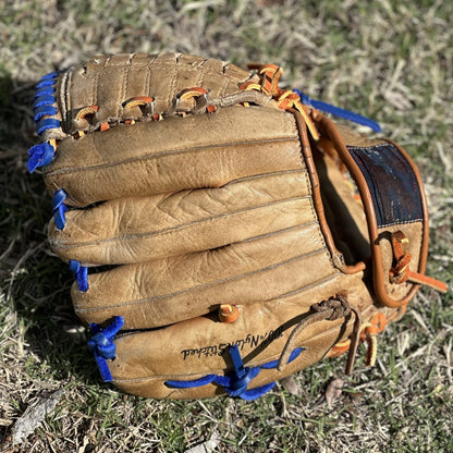 1970's Spalding "Tom Seaver Autograph Model" Glove (Revived)