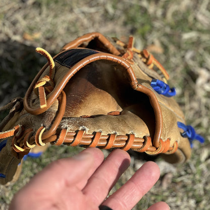 1970's Spalding "Tom Seaver Autograph Model" Glove (Revived)