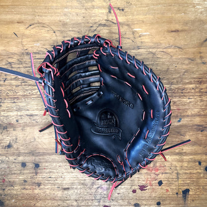 The Dracula Mitt - Custom Rawlings Pro Preferred PROFM20KB