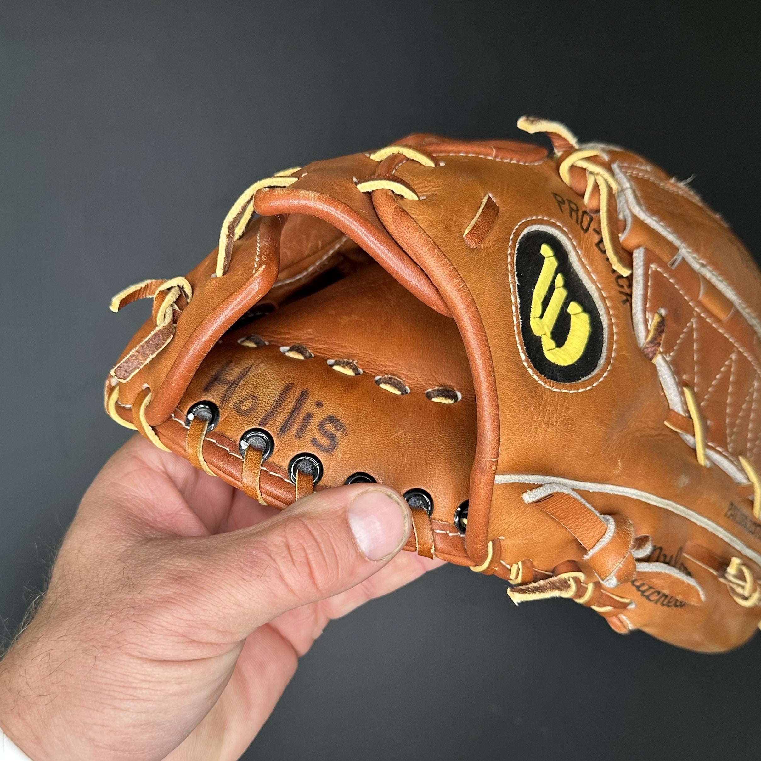 Vintage Wilson A2000-XLC