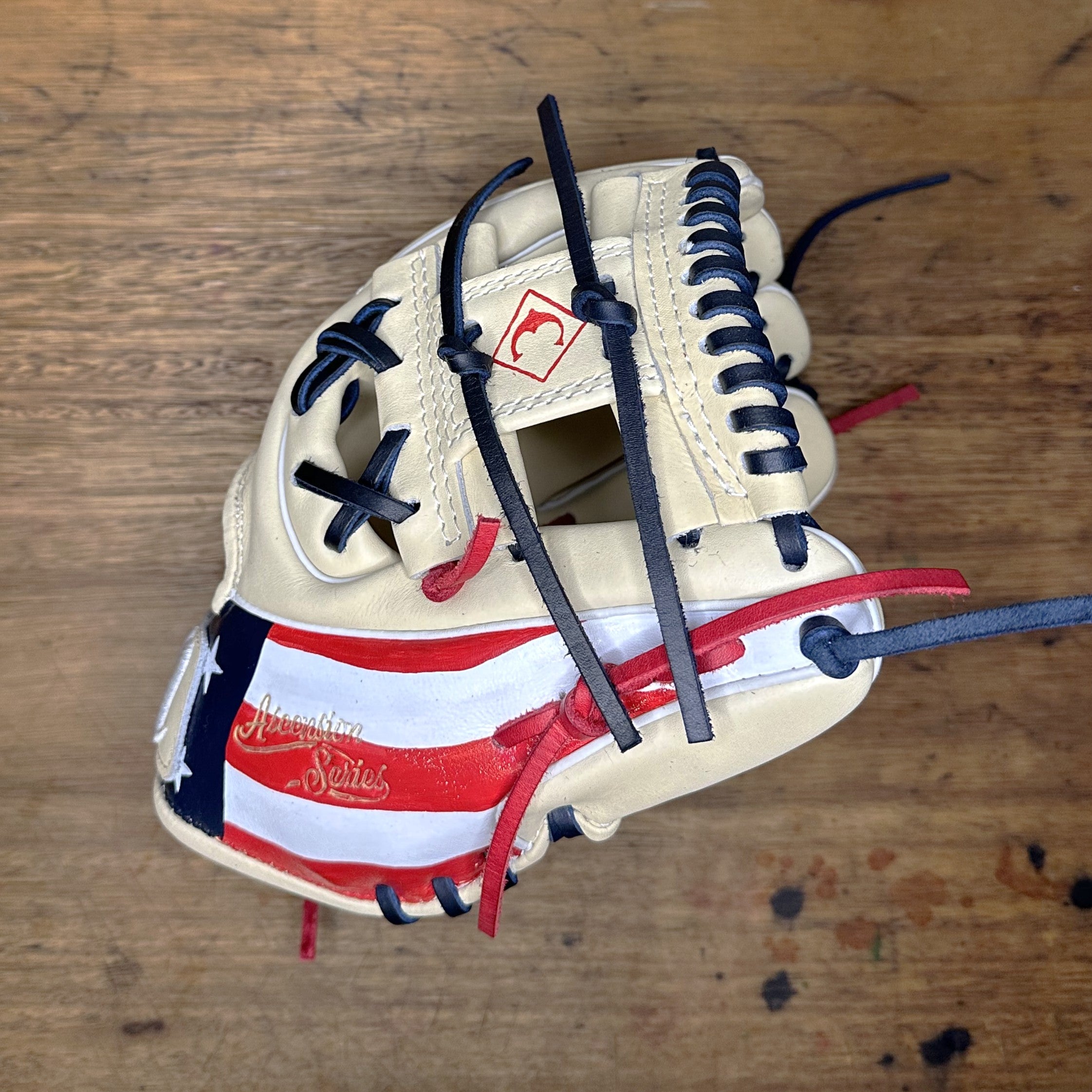 Marucci AS42A2, custom glove, american flag glove