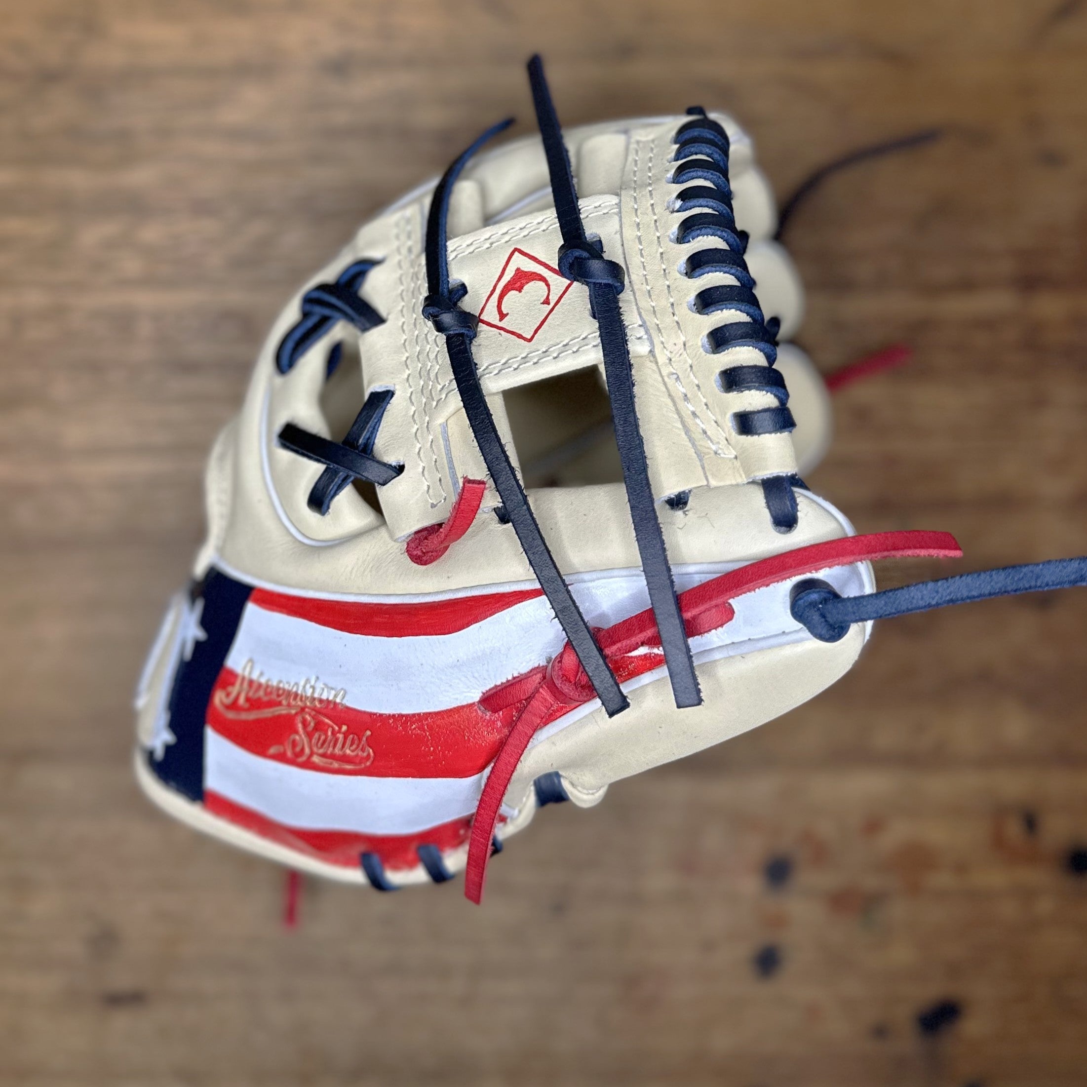 Marucci AS42A2, custom glove, american flag glove